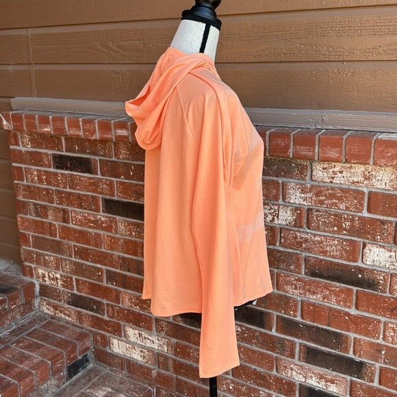 Under Armour Lightweight Long Sleeve Pullover Hoodie Shirt Peach Women's Size M - Picture 4 of 8
